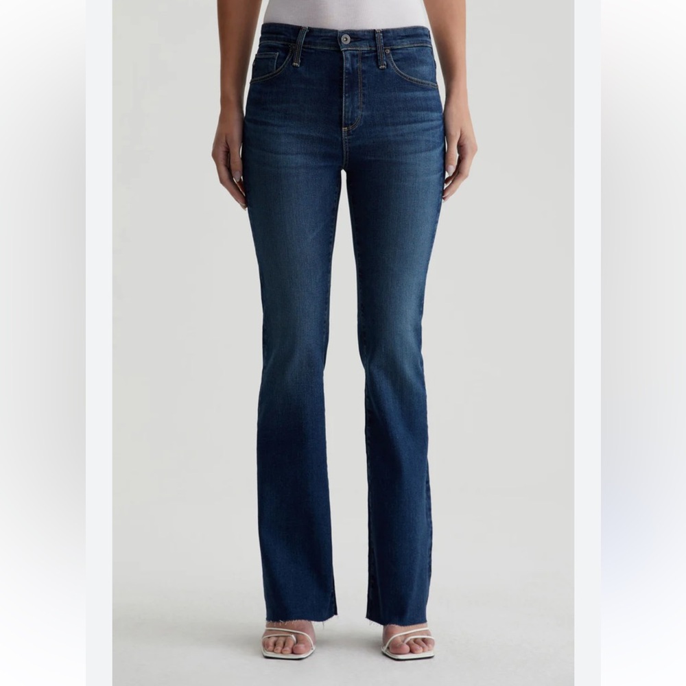 Old Navy Wow Bootcut MidRise Jean Med Wash-Great fade! Sz 8-Like New!Bestseller!